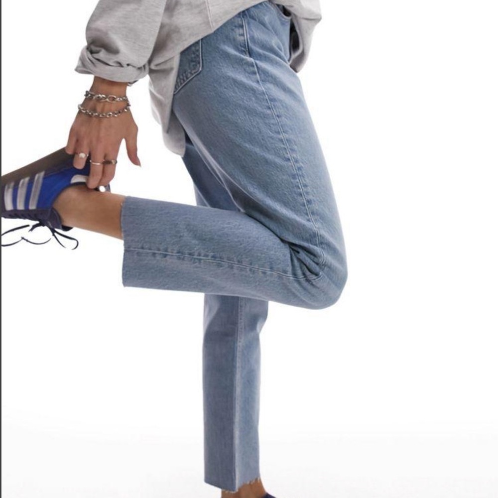 Topshop Cropped High Rise Straight Leg Denim Jeans Raw Hems in Bleach Size 28 - Picture 4 of 11